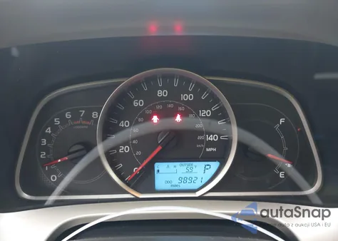 2015 Toyota Rav4 Xle z USA, uszkodzony, nr VIN JTMWFREV6FD075613